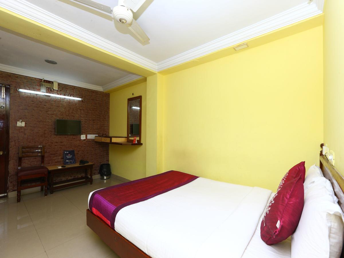 Oyo 9343 Jp Residency Hotel Pondicherry Exterior foto